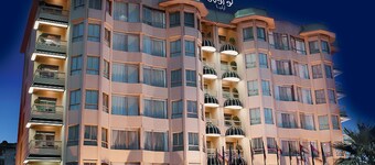 Le Royal Hotel
