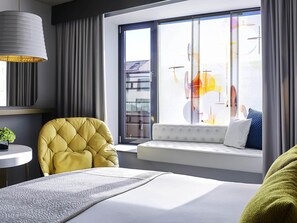 ห้องลักซ์ชัวรี่ | 1 ห้องนอน, เครื่องนอนระดับพรีเมียม, ผ้านวมขนเป็ด