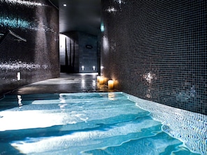 Sauna, bain à remous, hammam, hammam, soins corporels