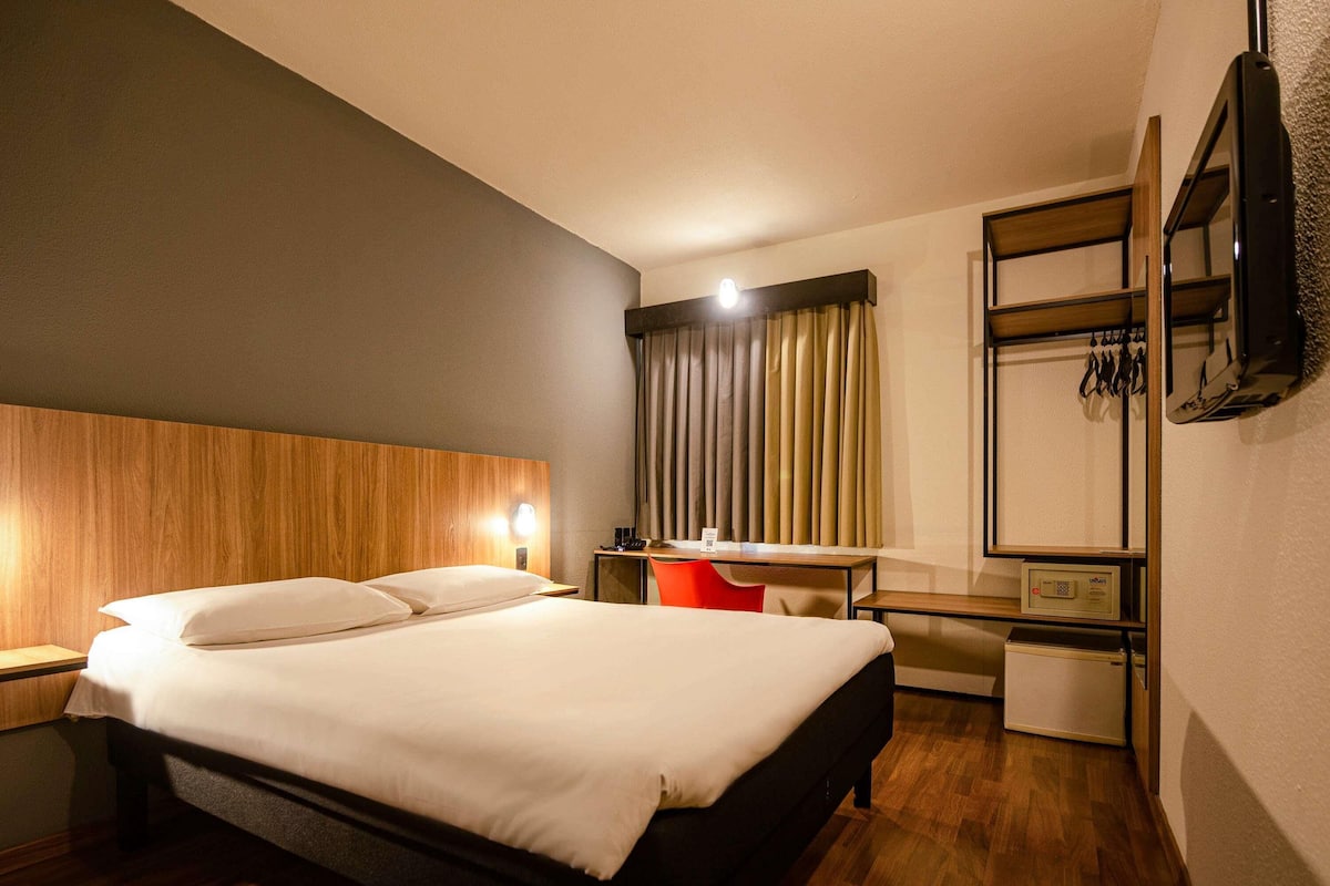 Standard Room, 1 Double Bed