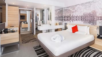 Minibar, in-room safe, desk, laptop workspace