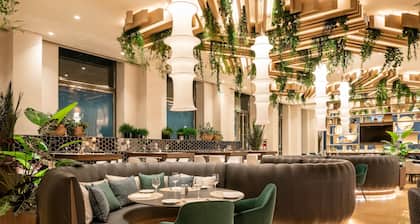 Hotel ILUNION Valencia 4