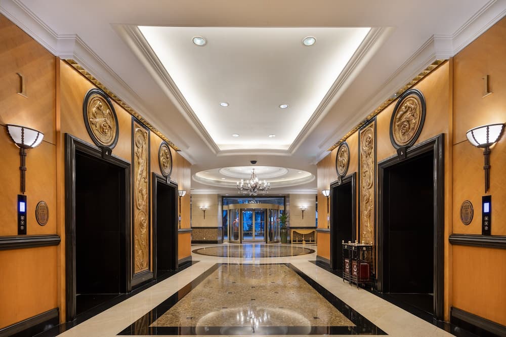 Crowne Plaza Hotel & Suites Landmark Shenzhen by IHG