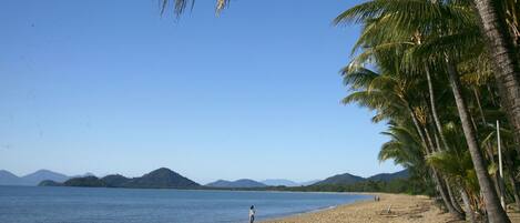 Utsikt mot strand/hav