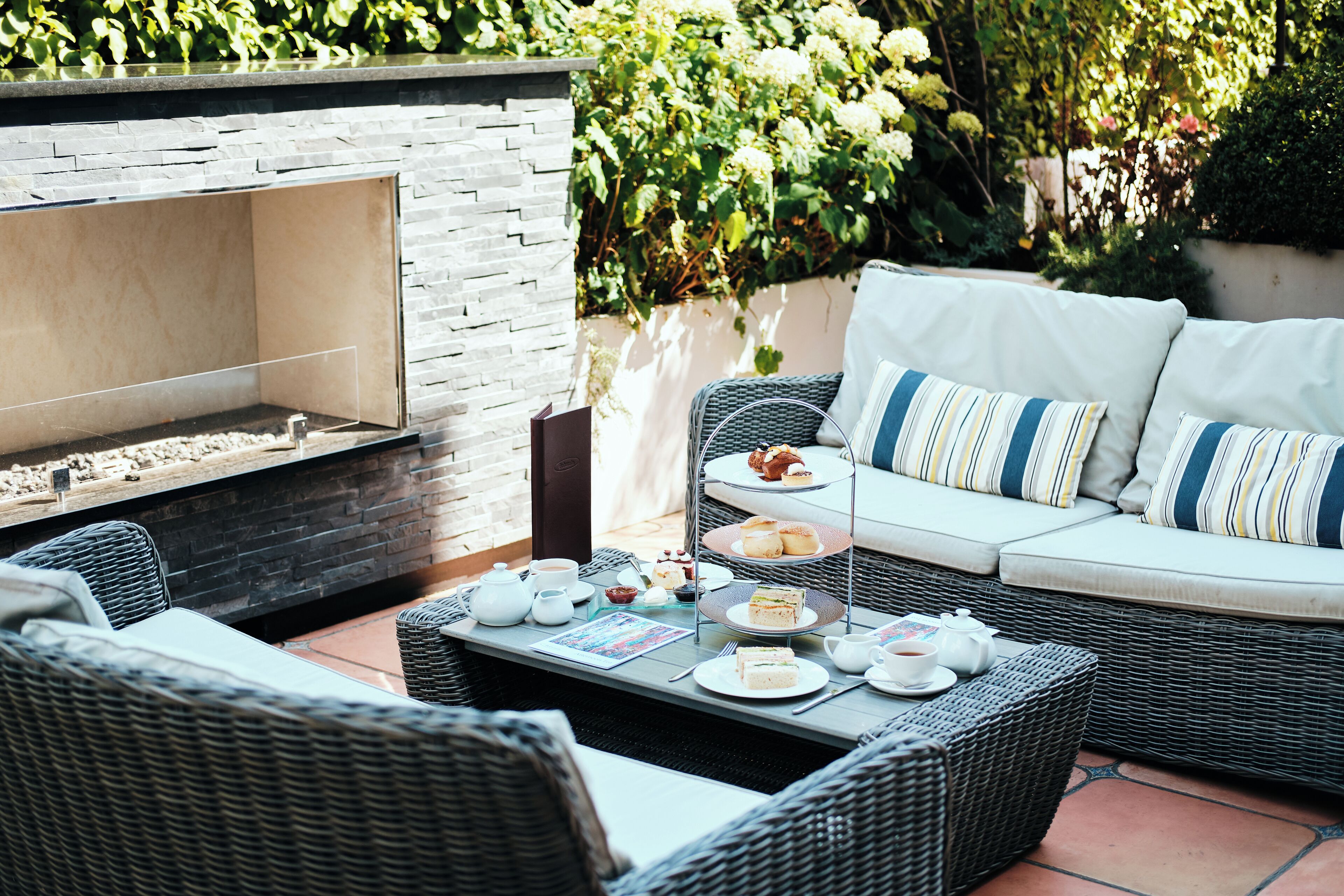 Serveert lunch en diner