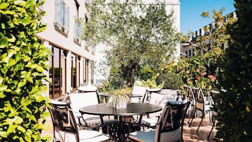 Rooftop terrace