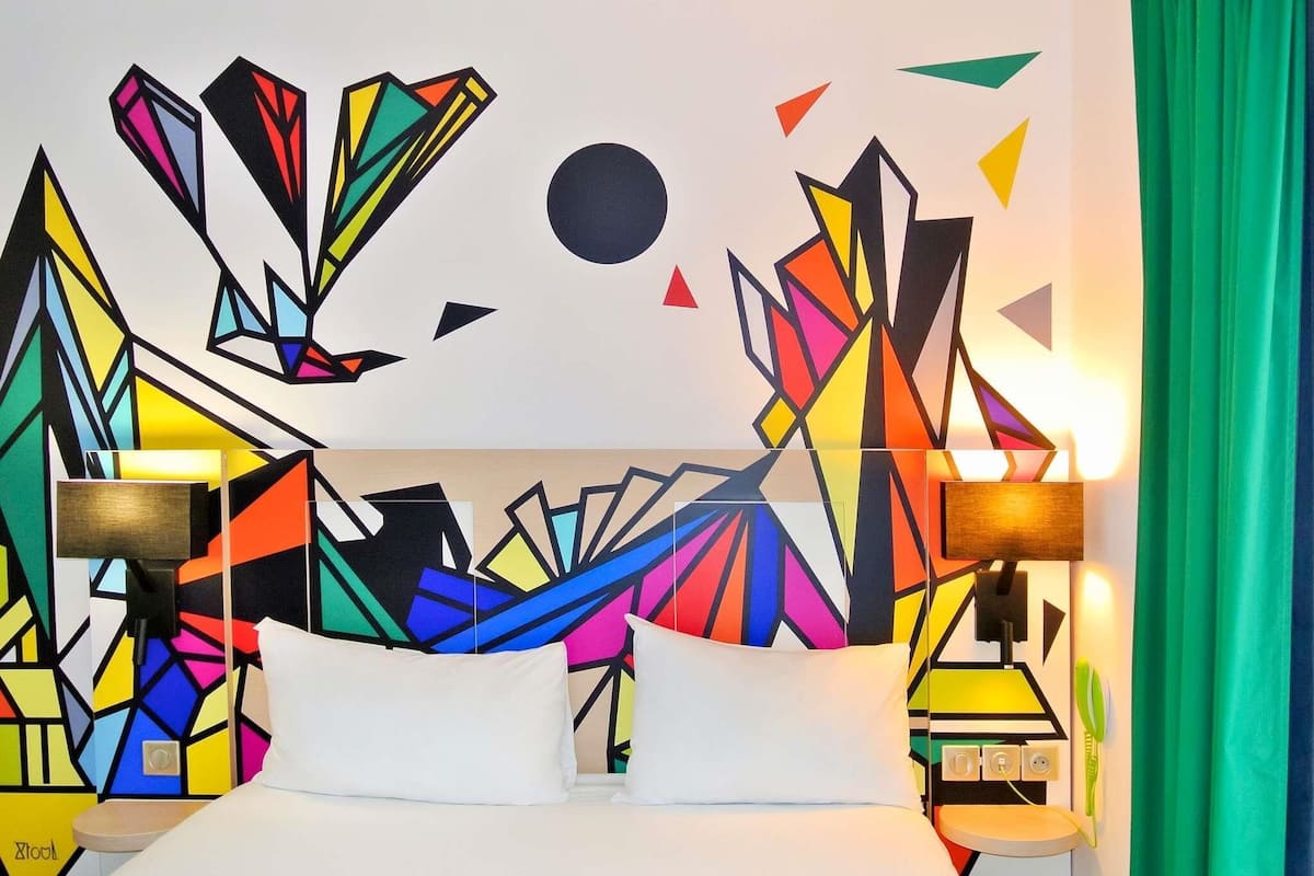 Standard Double Room, 1 Double Bed | In-room safe, desk, blackout drapes, soundproofing