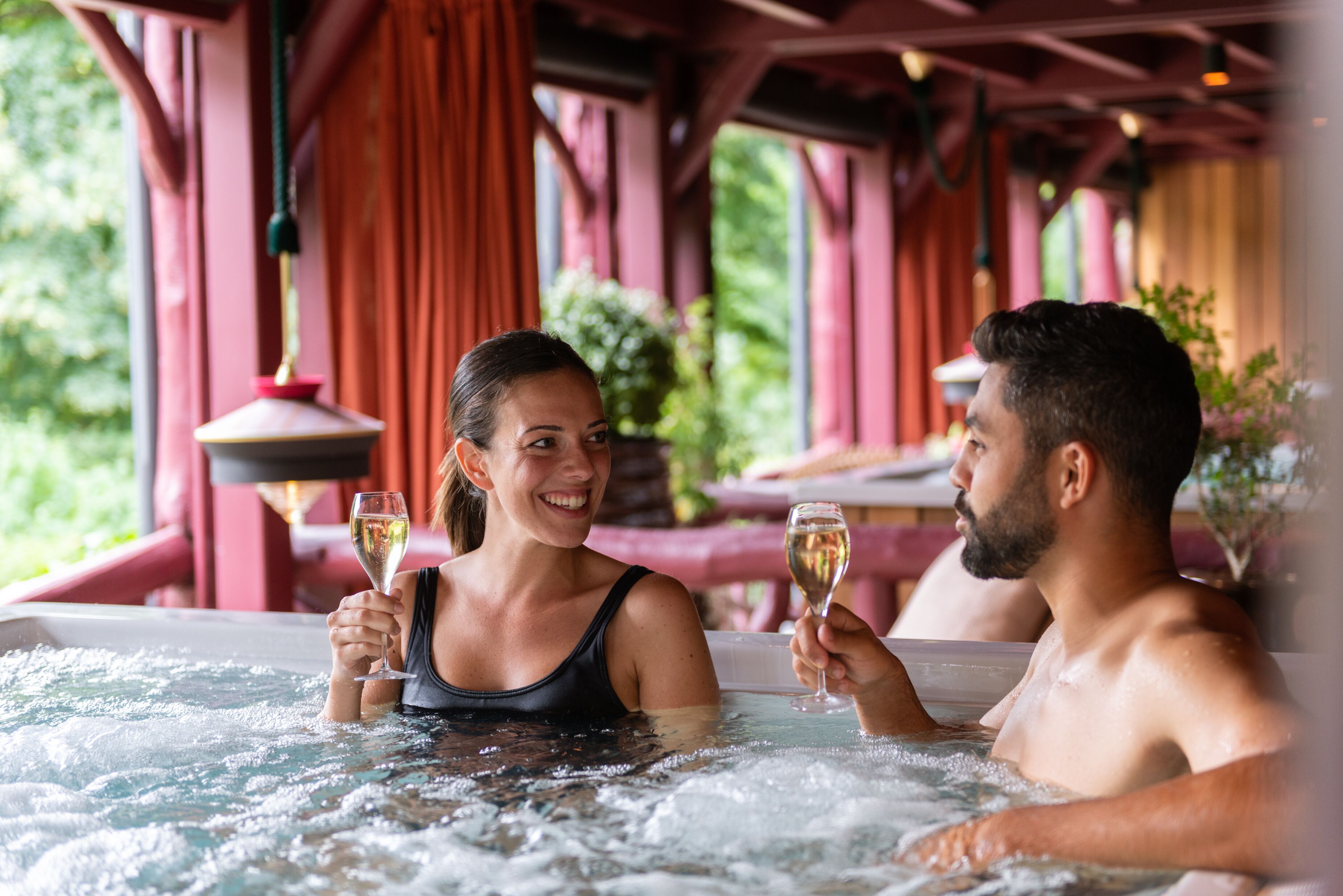 อ่างสปากลางแจ้ง