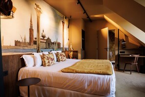 Ropa de cama de alta calidad y minibar 