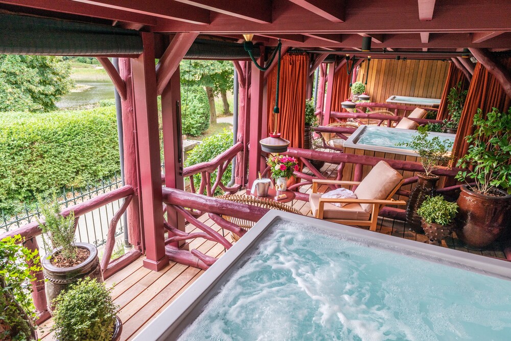 Les Etangs de Corot Hôtel, Restaurants & Spa - Relais & Châteaux - proche Versailles by null