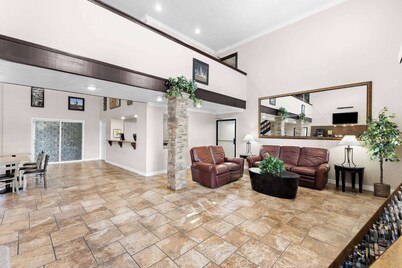 Super 8 by Wyndham Goodyear/Phoenix Area