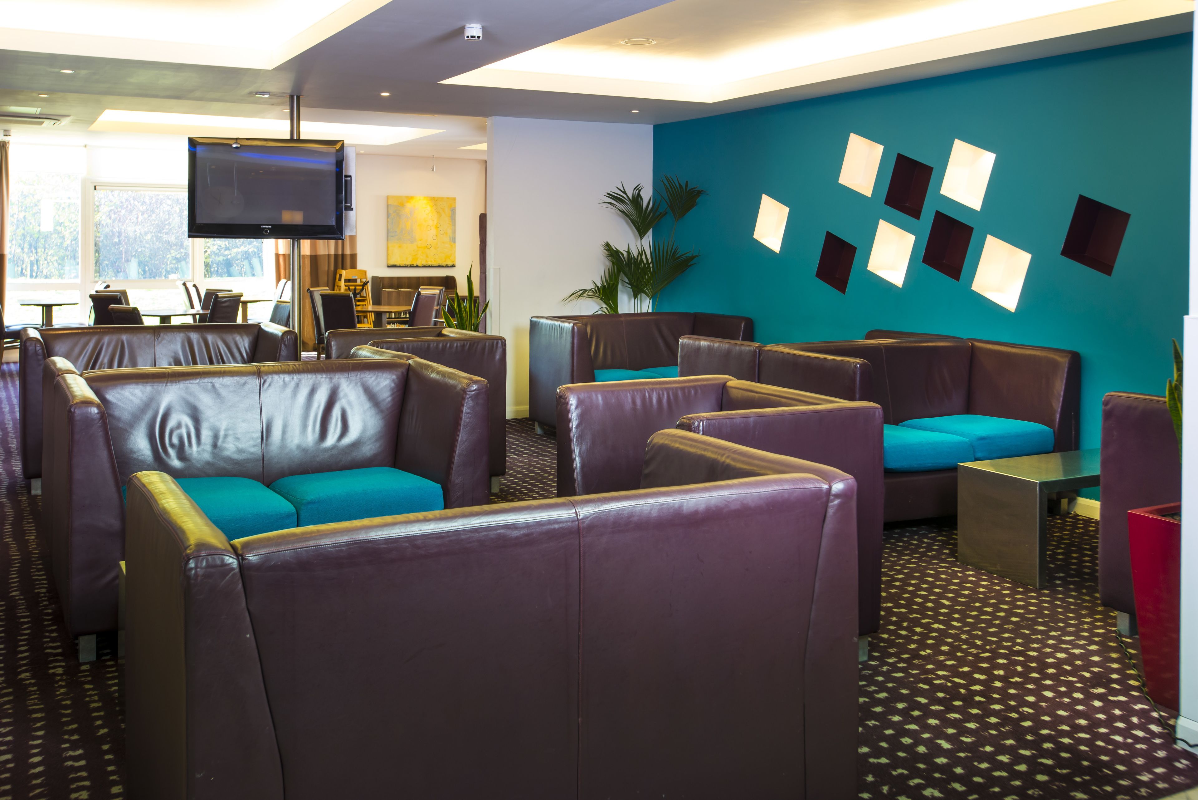 Photo - Holiday Inn Express Cambridge by IHG
