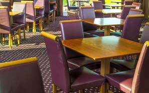 Lunch and dinner served  - Holiday Inn Express Cambridge by IHG (Cambridge)
