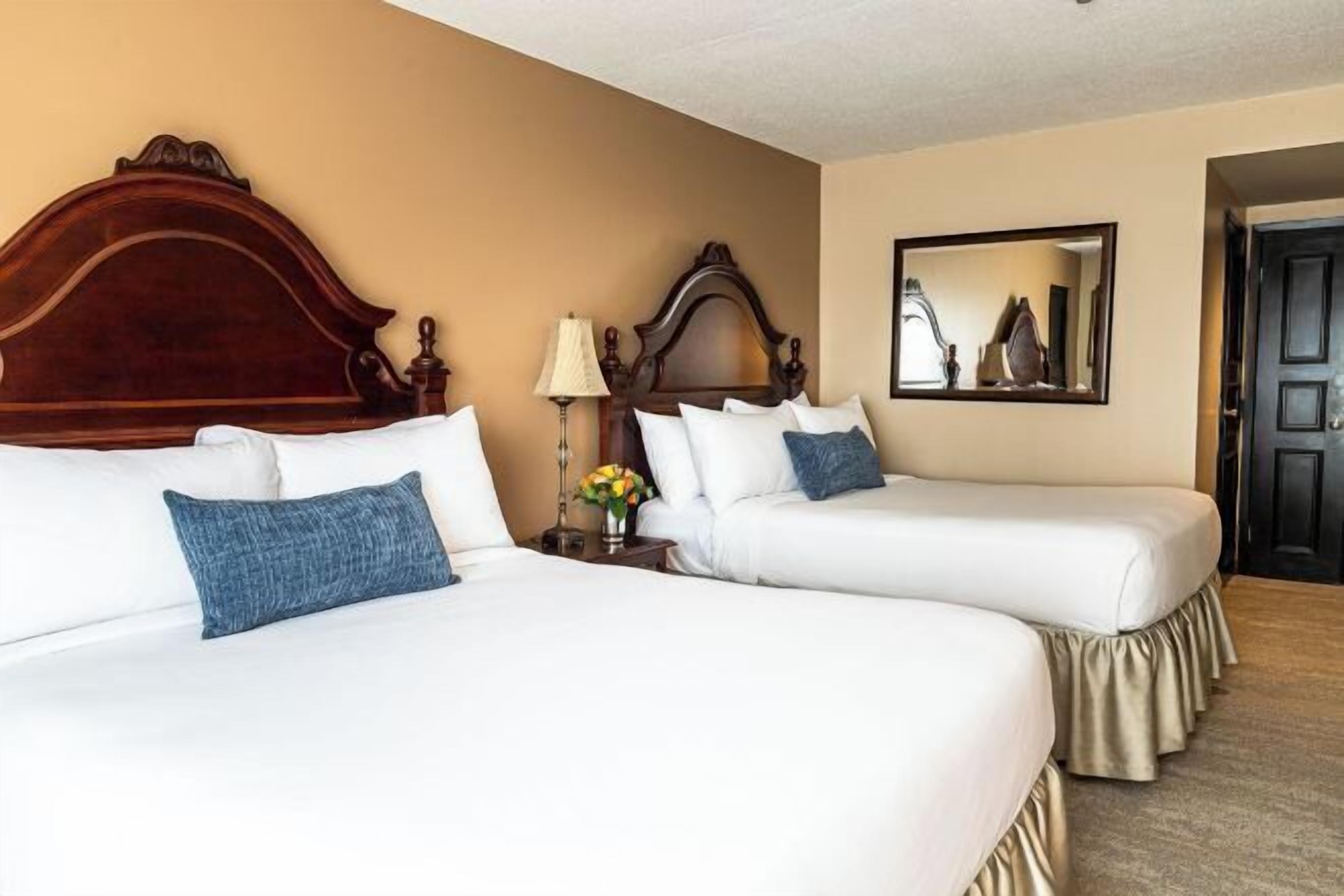 Blackout drapes, free cribs/infant beds, rollaway beds, free WiFi