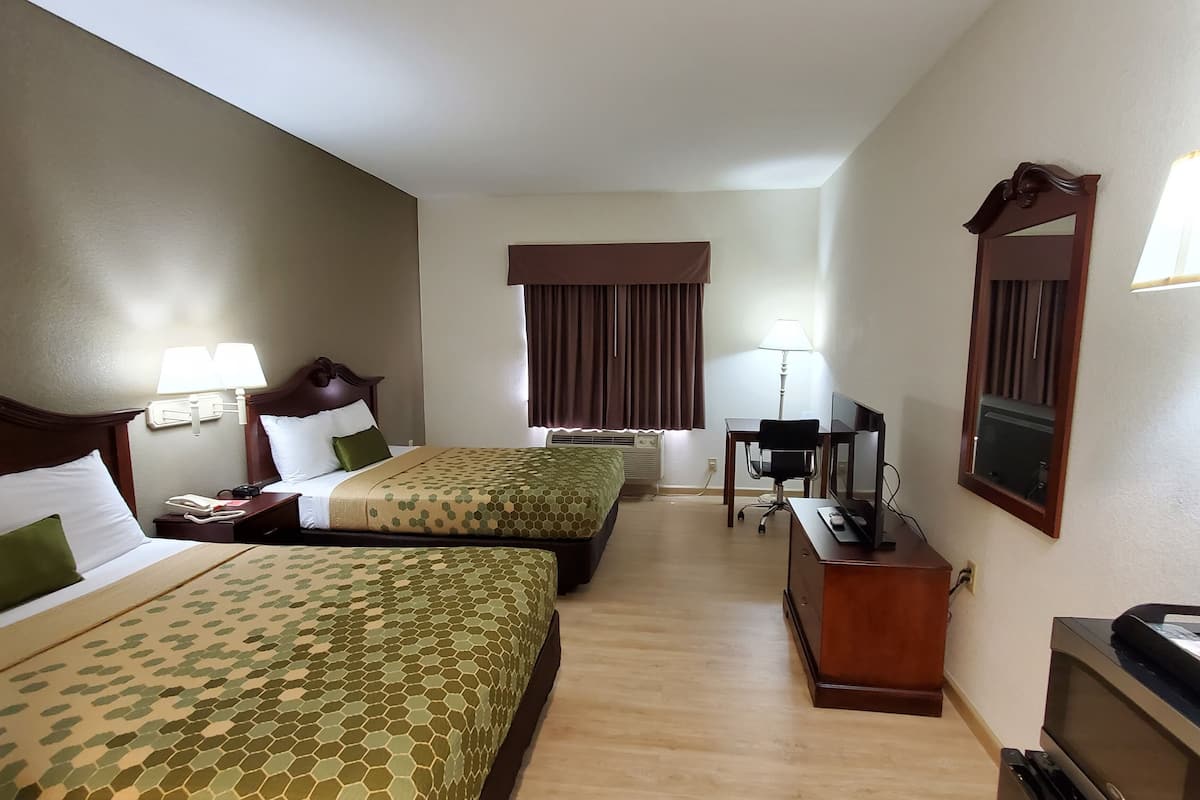 Standard Room, 2 Queen Beds, Non Smoking