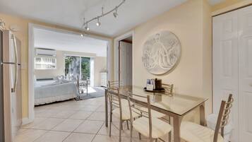 Deluxe resortwoning | Dineren op de kamer