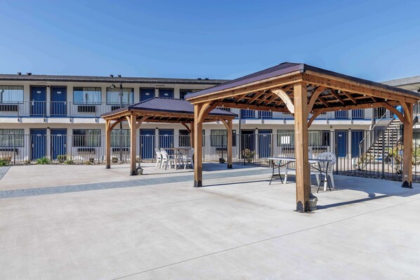 Exterior - Motel 6 Elizabethtown, KY (Elizabethtown)