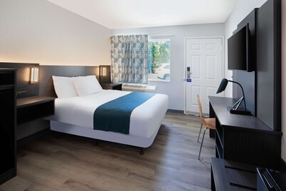 Motel 6 Woodland, CA – Sacramento Airport