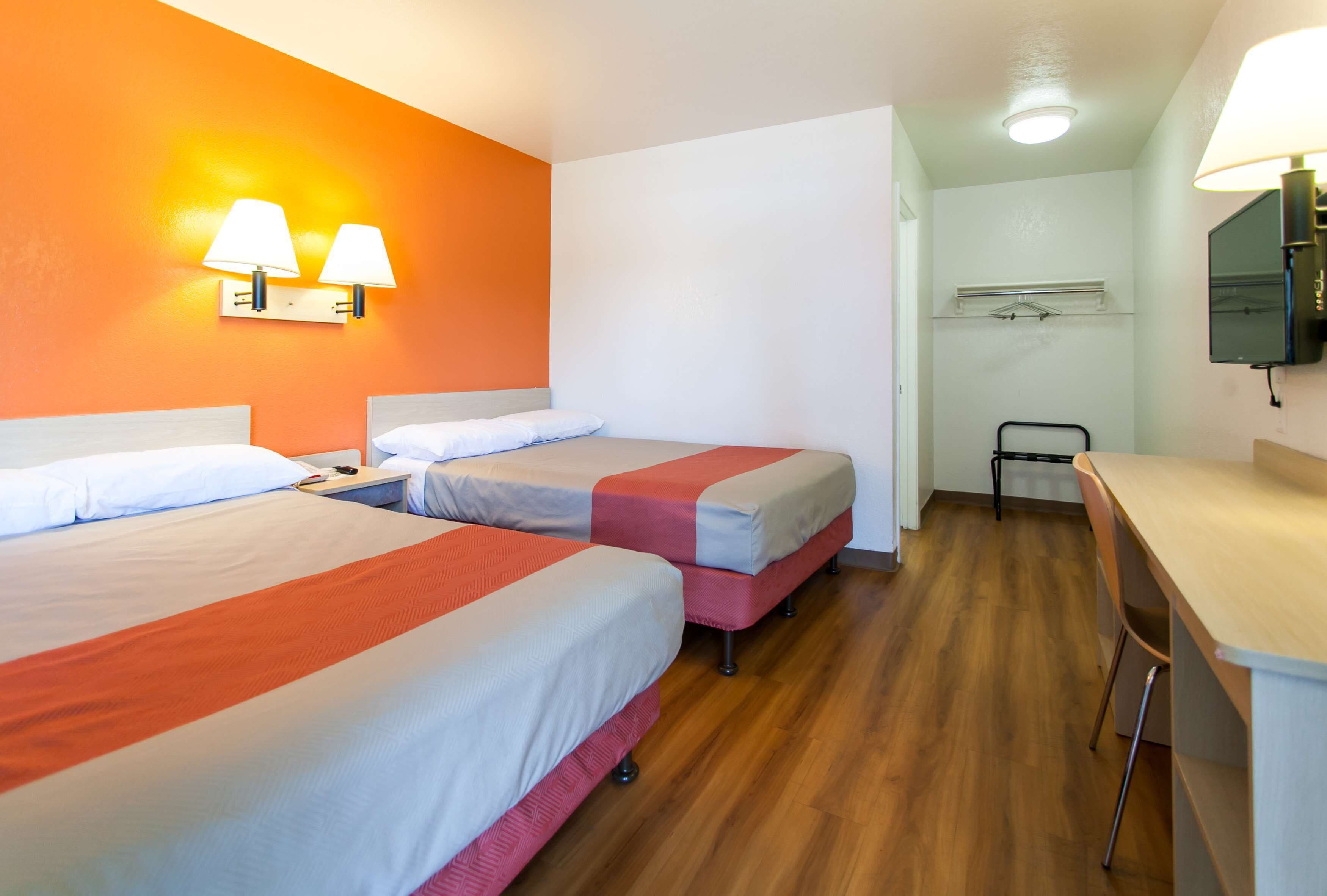 Photo - Motel 6-Rosemead, CA - Los Angeles