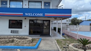 Entrée de l’hébergement