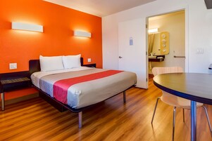 Wifi gratis y ropa de cama 