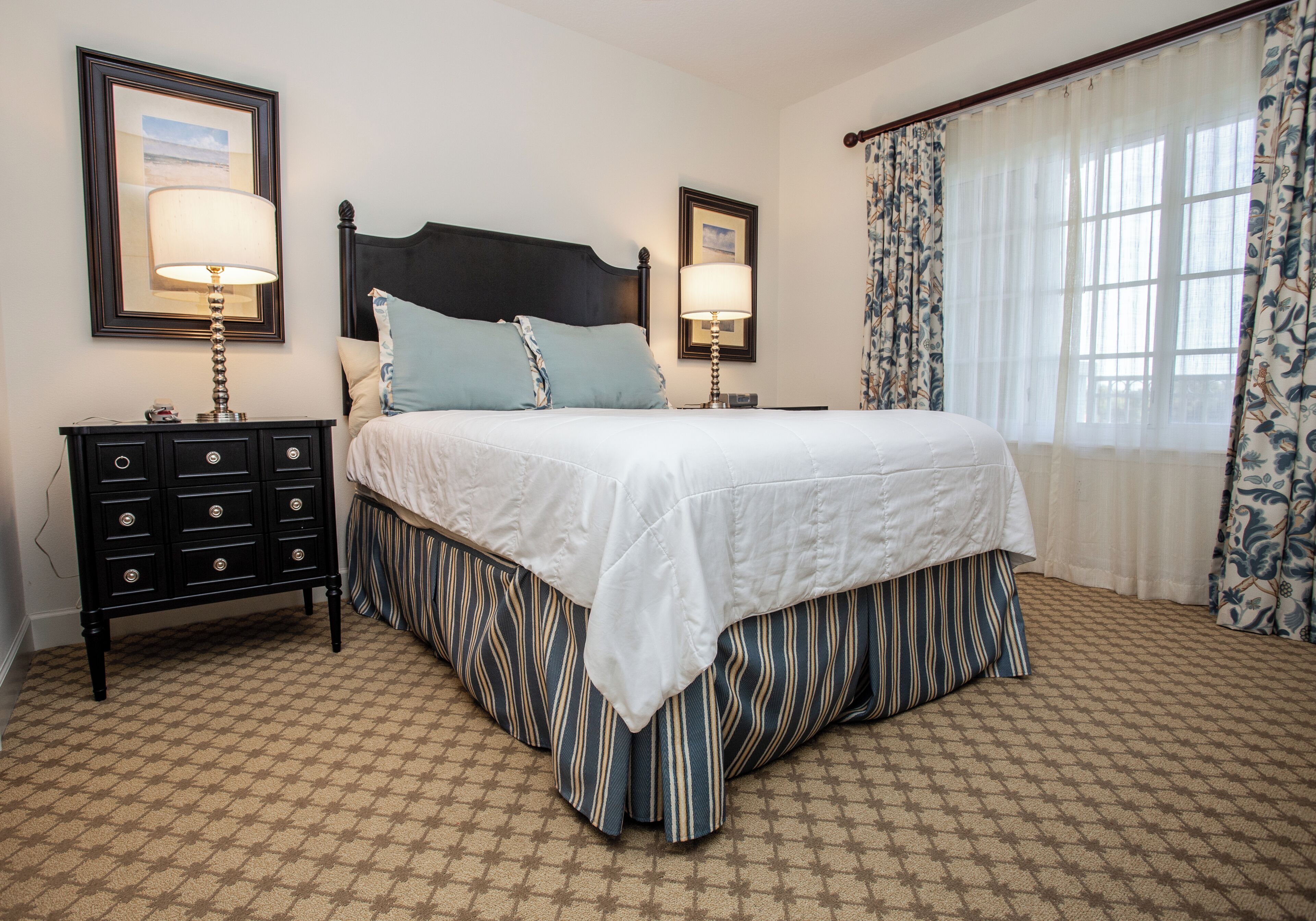 Condo, 2 Bedrooms (Condo in Yacht Harbor, w/view 575)