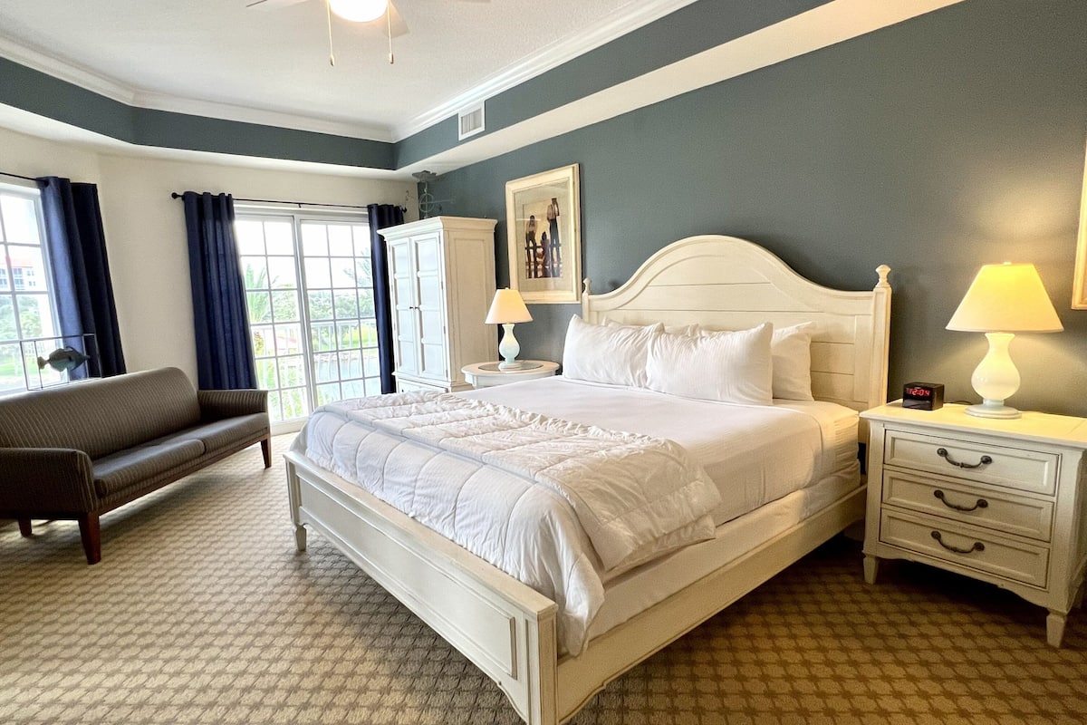 Condo, 2 Bedrooms (Condo in Yacht Harbor, w/view 473)