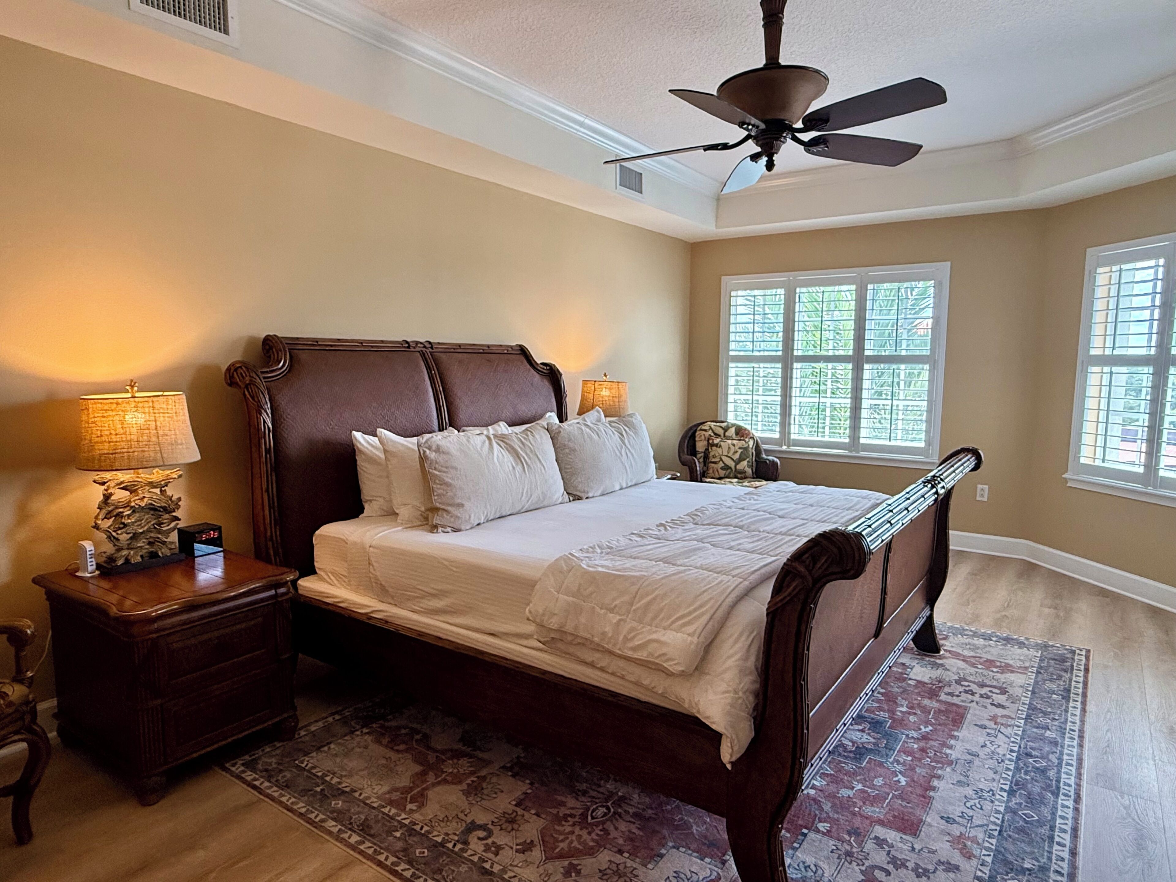 Condo, 2 Bedrooms (Condo in Yacht Harbor, w/view 576)