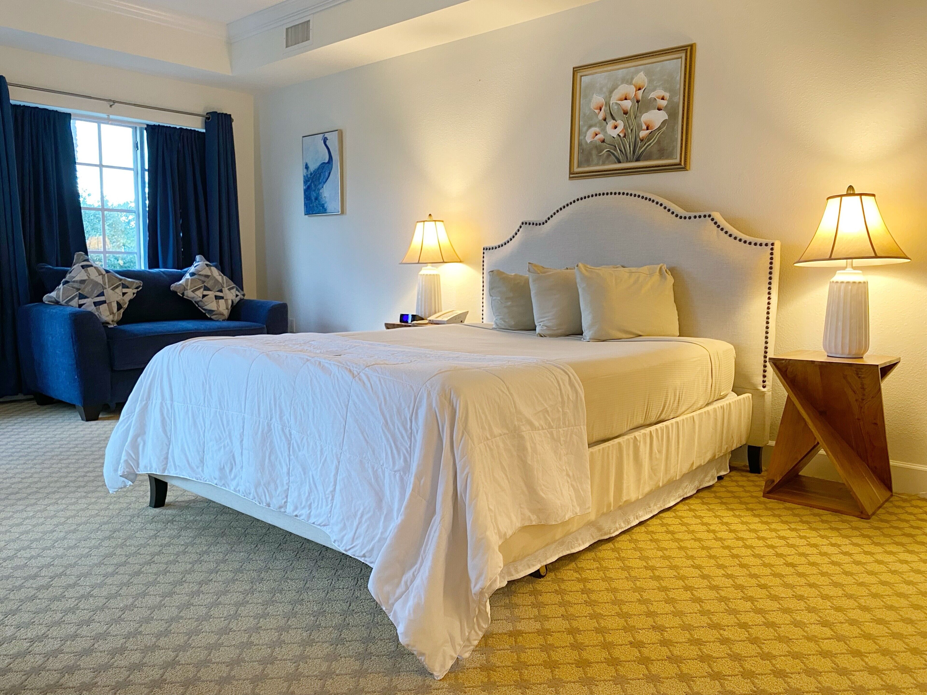 Condo, 2 Bedrooms (Condo in Yacht Harbor, w/view 275)