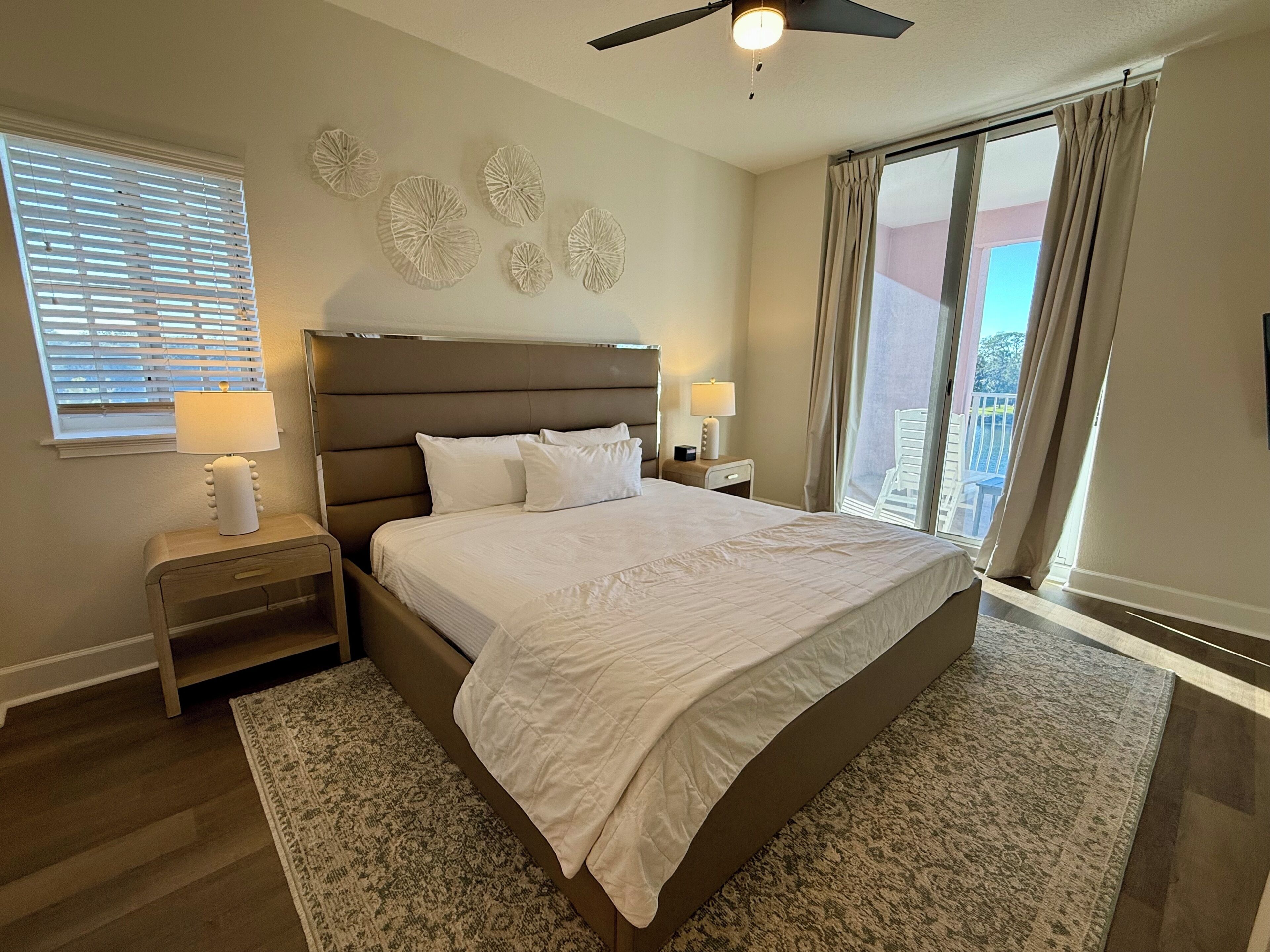 Condo, 3 Bedrooms (Condo in Yacht Harbor, w/view 261)