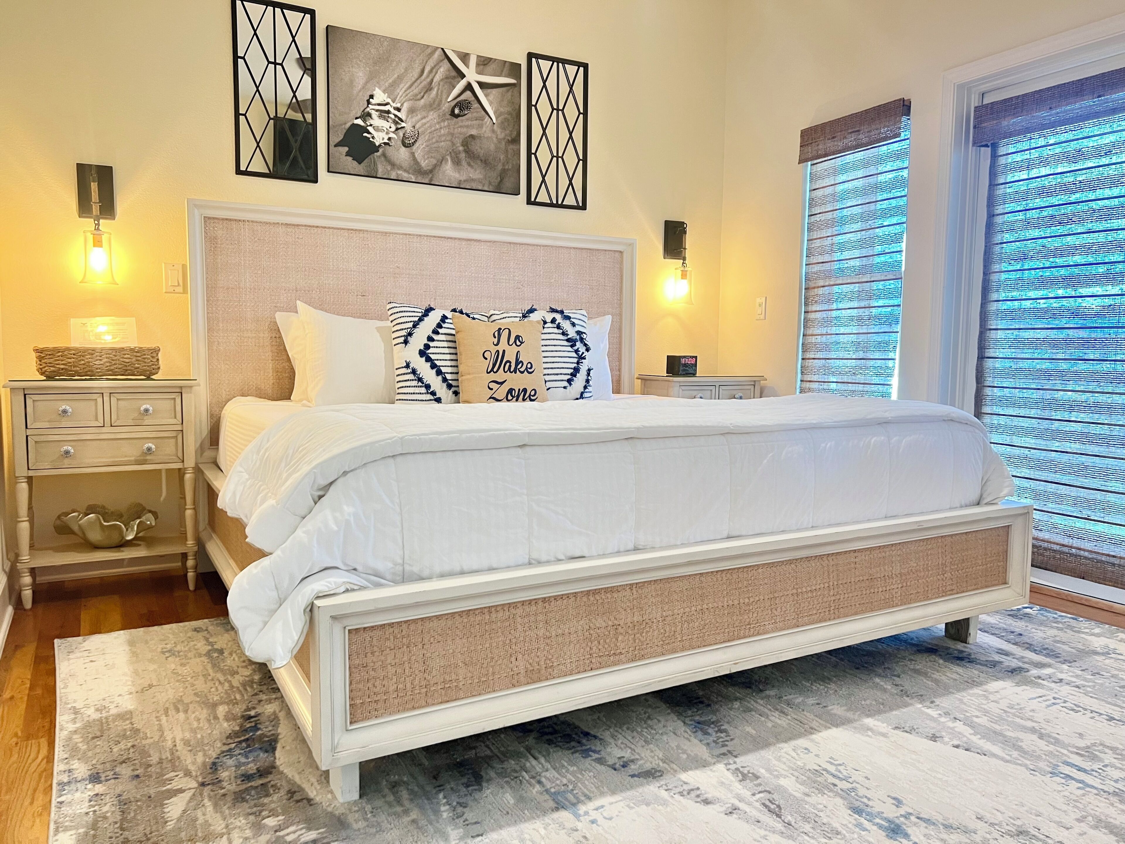 House, Multiple Beds, Oceanfront (Blue Moon 331)