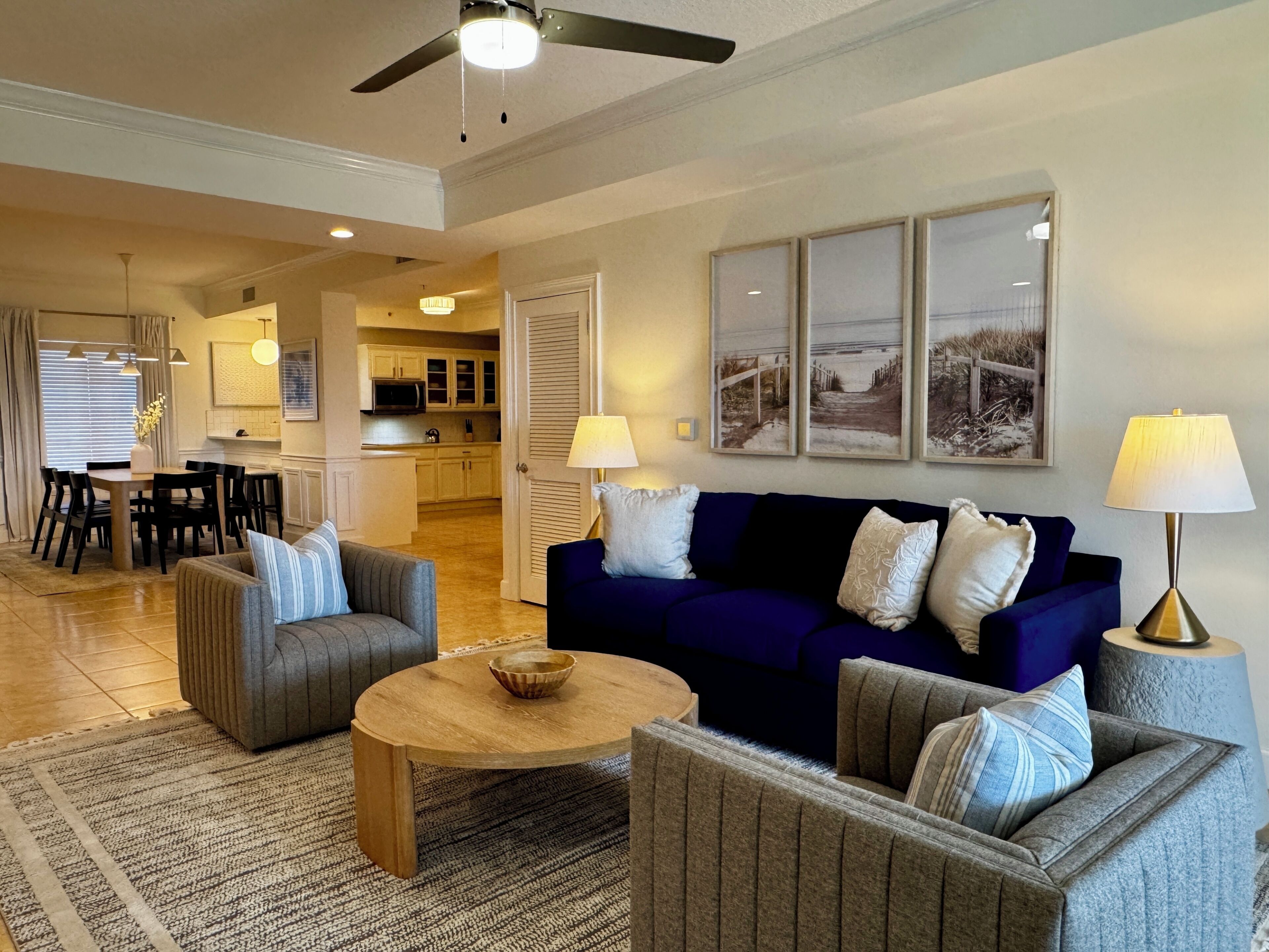 Condo, 3 Bedrooms (Condo in the Yacht Harbor, w/view) | Living area