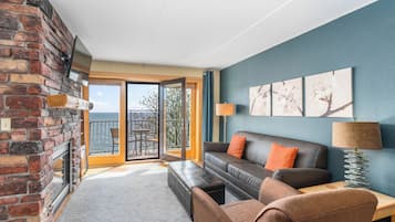 Suite, 1 chambre, vue lac | Vue sur le lac