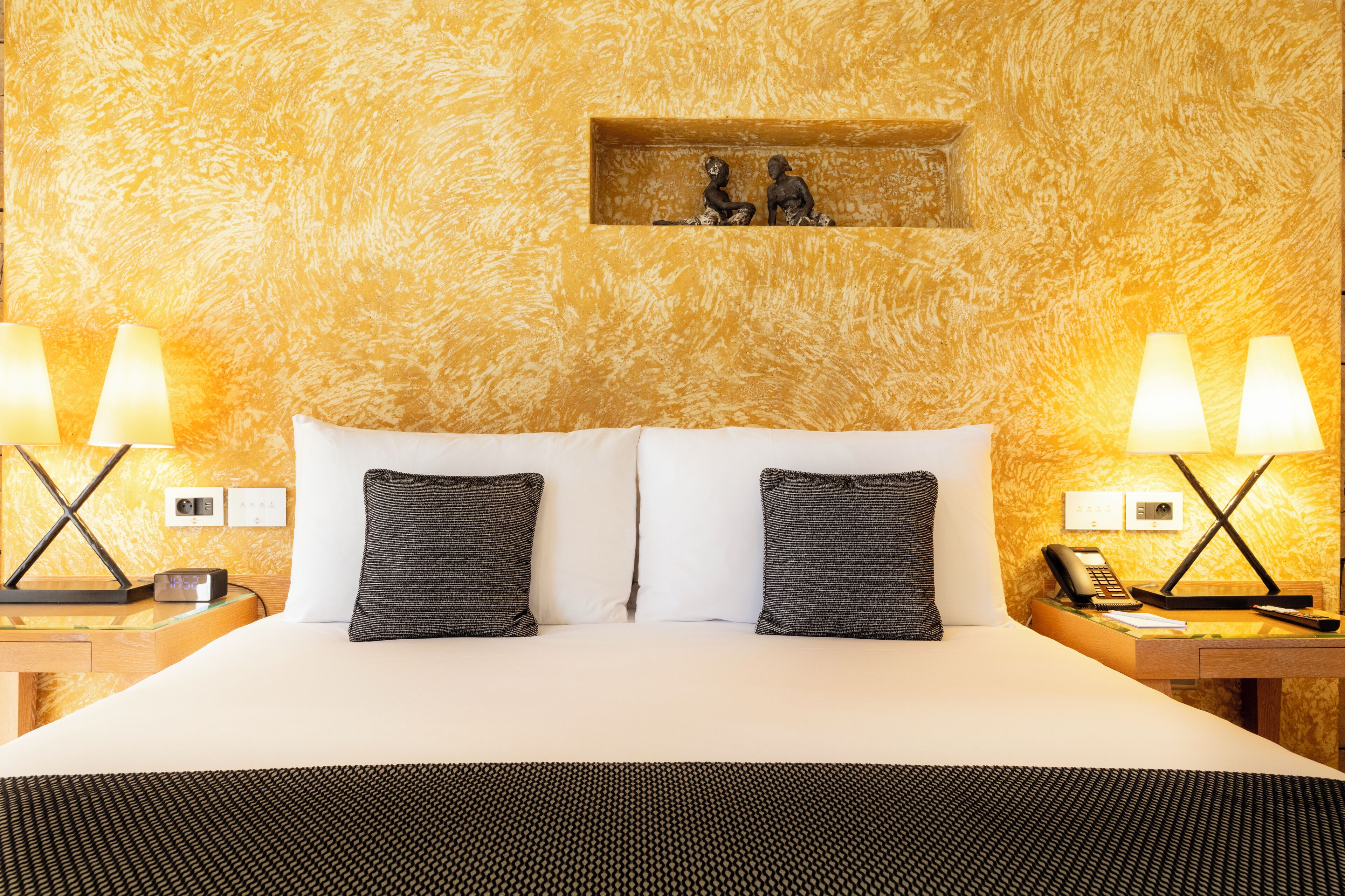 1 bedroom, premium bedding, pillow-top beds, minibar