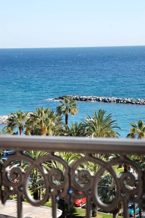 Vista a la playa o el mar