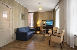 Standard Double room, Classical Side Building