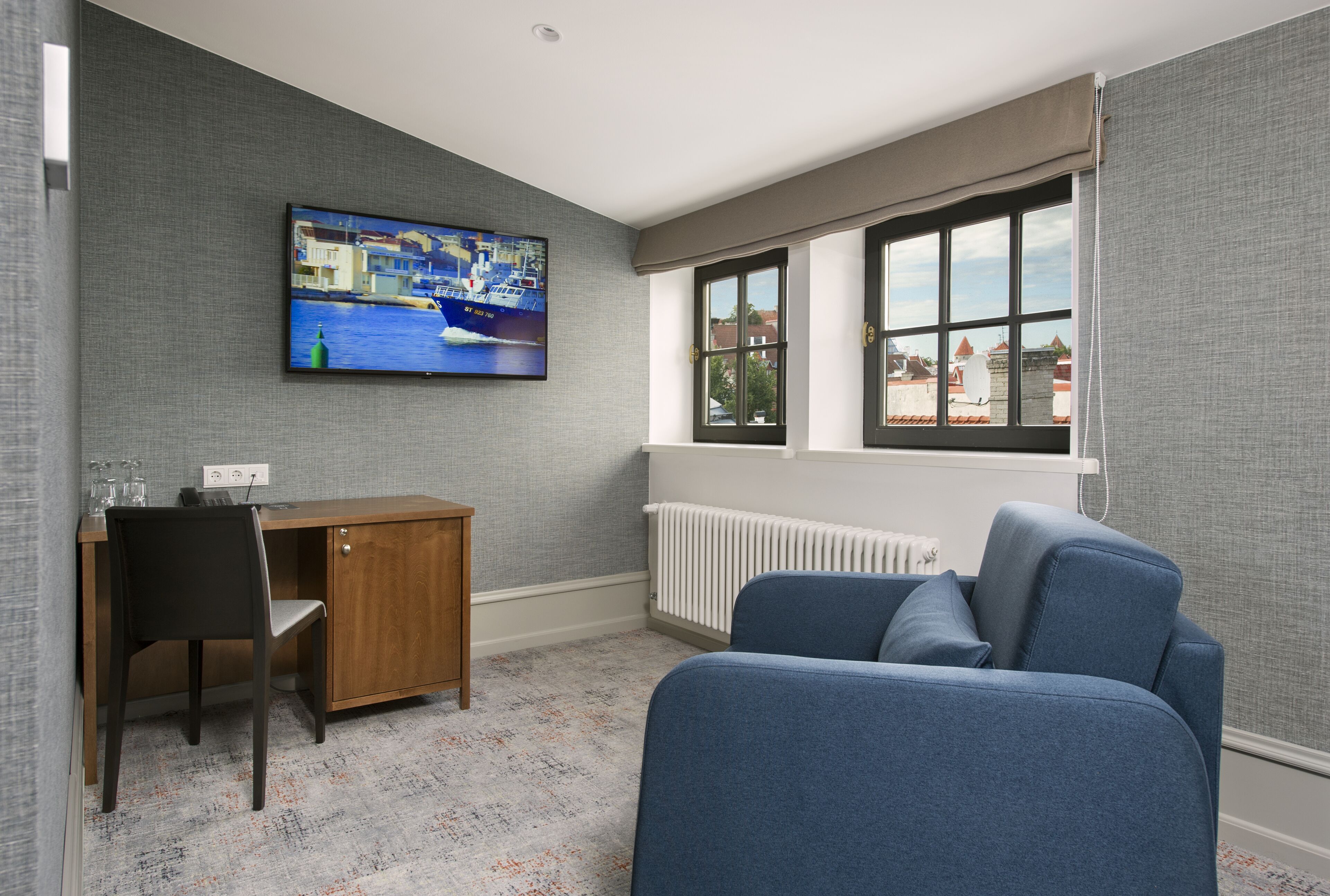 superior double, classical side building | living area | 32-inch tv with cable channels