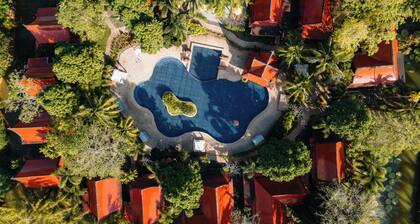 Ma Doo Bua Phuket (มาดูบัวภูเก็ต)
