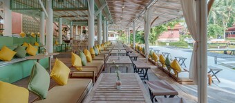 Ma Doo Bua Phuket (มาดูบัวภูเก็ต)
