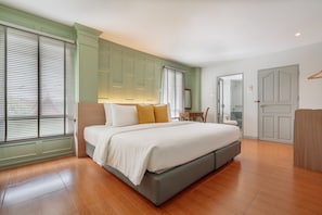 Studio - Twin/Double | Minibar, in-room safe, desk, laptop workspace - Ma Doo Bua Phuket (มาดูบัวภูเก็ต) (Thep Krasattri)