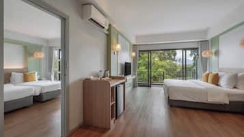 2 Bedroom Connecting Door | 1 bedroom, minibar, in-room safe, desk