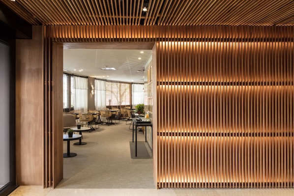 Interior detail - Hotel Dom Carlos Park (Lisbon)