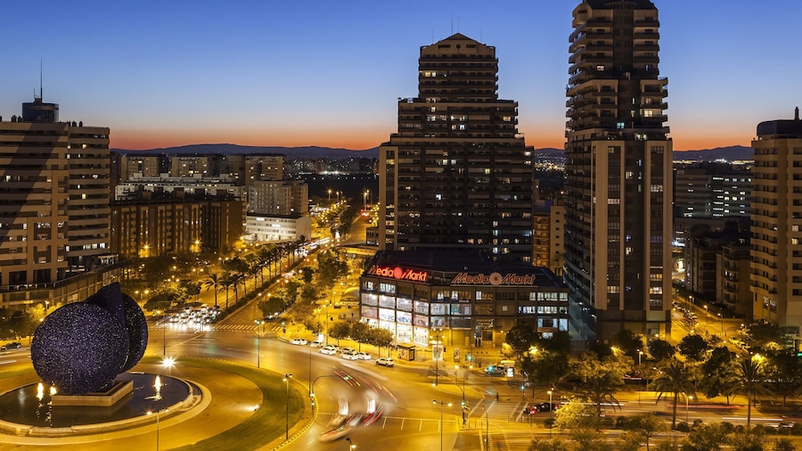 Hotel ILUNION Valencia 3