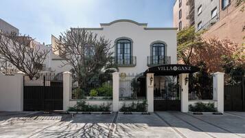 Facciata della struttura