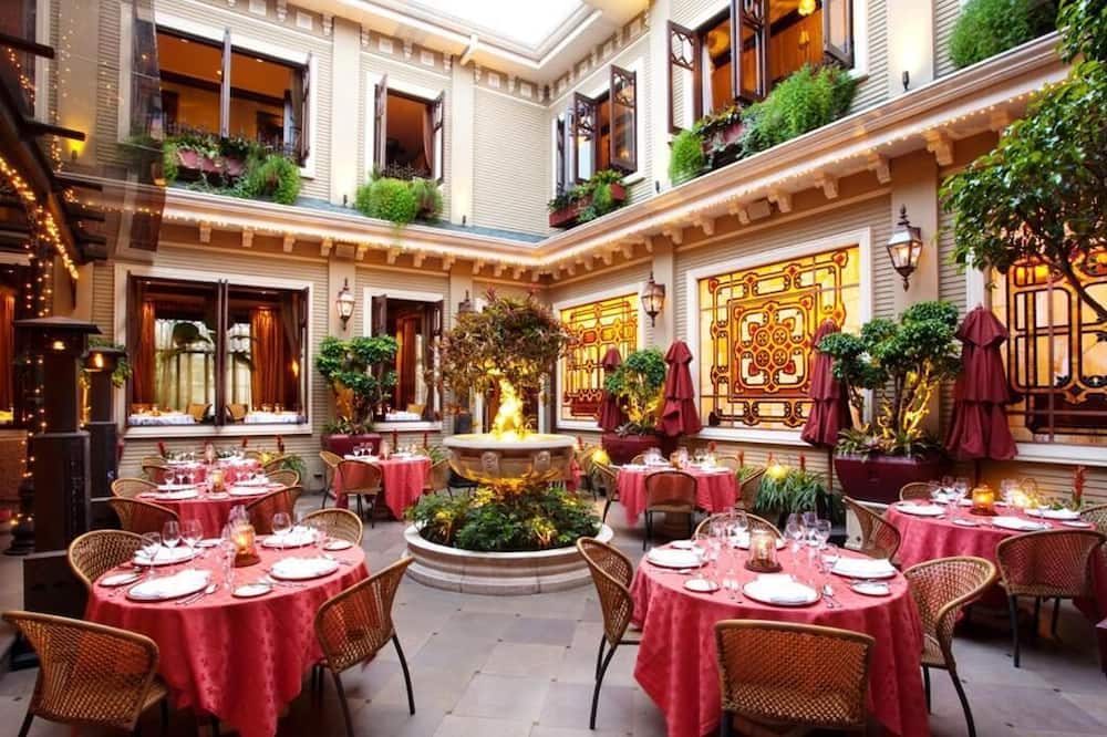 Hotel Grano de Oro