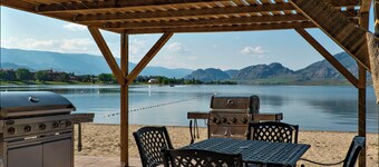 Coast Osoyoos Beach Hotel