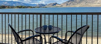 Coast Osoyoos Beach Hotel
