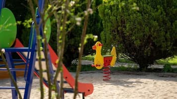 Children's play area - outdoor