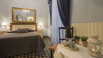 Standaard tweepersoonskamer, en-suite badkamer | Uitzicht vanuit de kamer