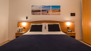 Caja de seguridad en la habitación, wifi gratis y ropa de cama 